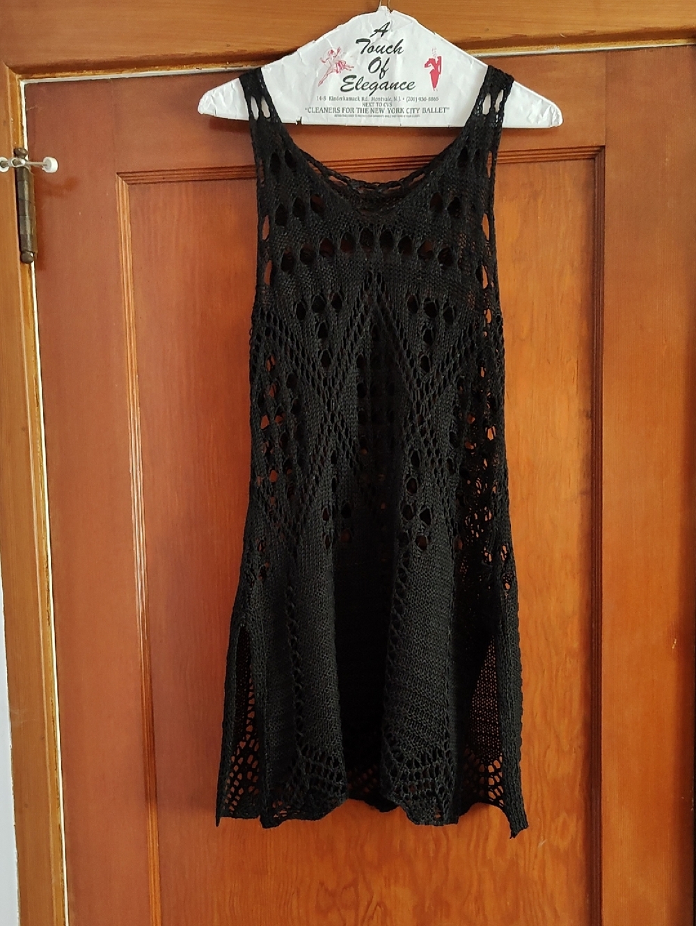 Women's Medium Crochet Beach Cover-up.